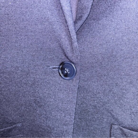 Garnet Hill Women’s Size 10 Navy Blue Blazer Button Front Pockets Back Split - Picture 6 of 8